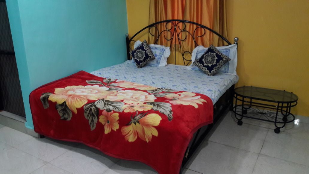 Family Room- Gallary